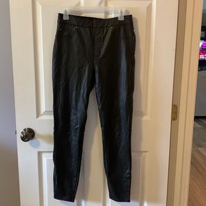 Spanx medium leather like skinny ankle pants.